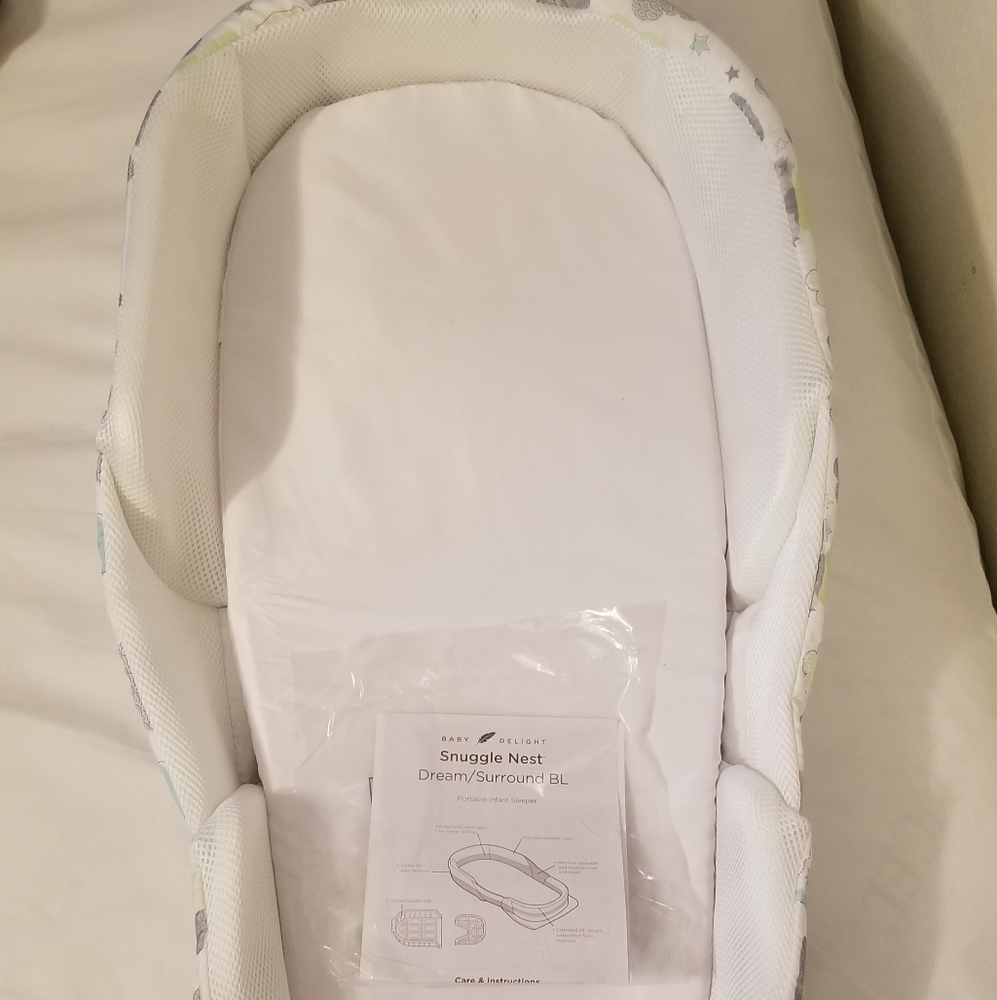 New Snuggle Nest Dream Portable Infant Sleeper